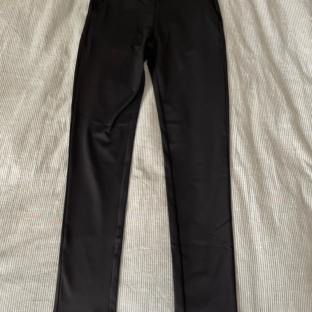 Amazon Black Leggings